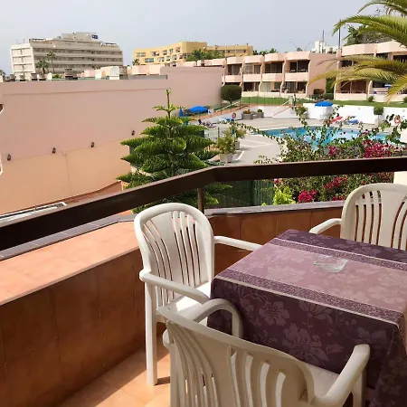 Sunny Near The Beach With Wifi, Balcony And Pool Apartment *