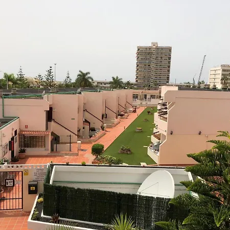 Sunny Near The Beach With Wifi, Balcony And Pool شقة لوس كريستيانوس