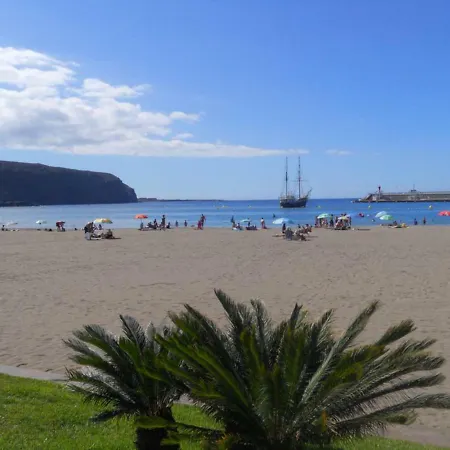 Sunny Near The Beach With Wifi, Balcony And Pool * لوس كريستيانوس