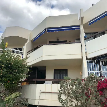 شقة Sunny Near The Beach With Wifi, Balcony And Pool *